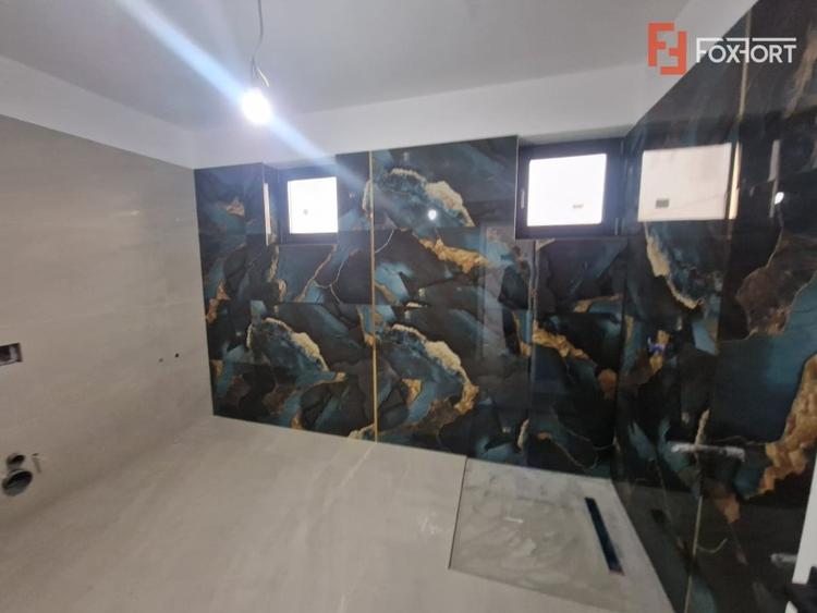 Duplex cu 4 camere cu Canalizare în Moșnița Veche