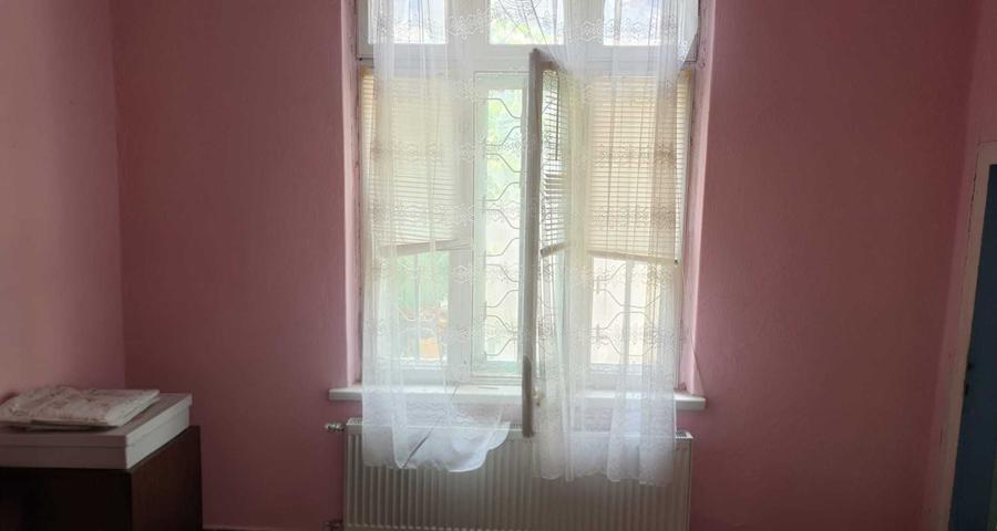 Casă cu 4 camere în Ultracentral