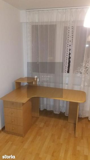 Apartament cu 2 camere decomandat, mobilat în Pieptănari