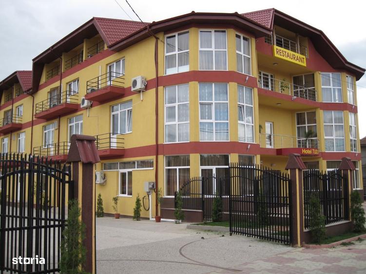 Spațiu comercial, de 5,000 mp, în Schela