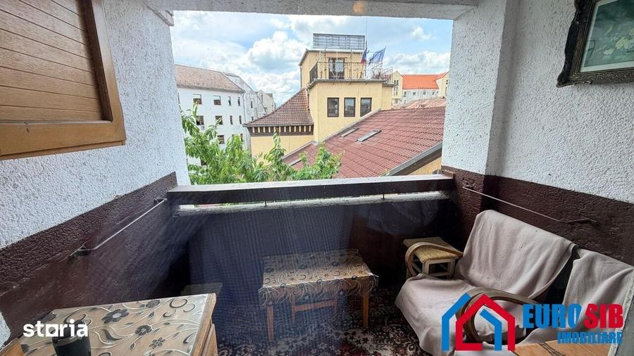 Apartament cu 3 camere în Central