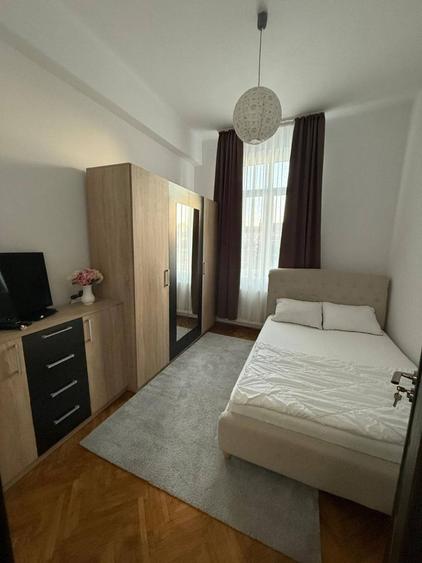 Apartament de închiriat, ultracentral,  3 camere, decomandat - 7