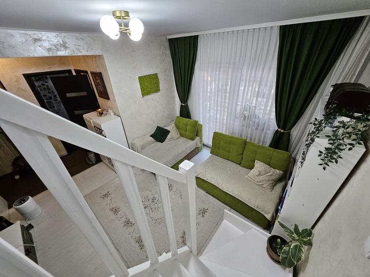 Apartament cu 3 camere decomandat în Central