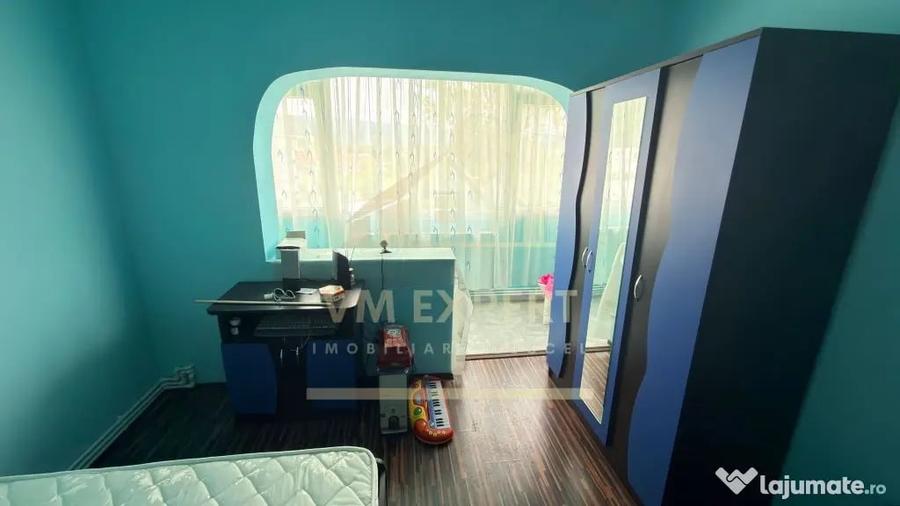 Apartament cu 2 camere decomandat în Central