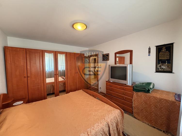 Apartament cu 3 camere decomandat, mobilat în Ultracentral
