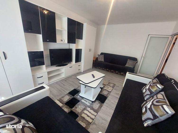 Apartament cu 2 camere decomandat în Sud