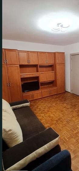 Garsonieră decomandată în Gării