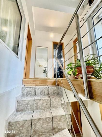 Casă cu 5 camere cu Teren 303 Mp în Lupeni