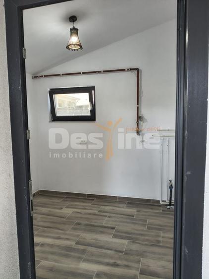 Casă individuală cu 5 camere cu Canalizare în Agigea