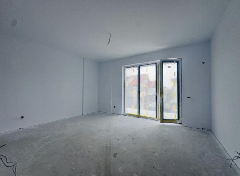 Apartament cu 2 camere decomandat în Prelungirea Ghencea