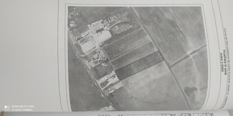 Teren agricol extravilan de 26501 mp, în 1 Decembrie