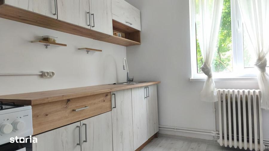 Apartament cu 2 camere în Piața Centrală