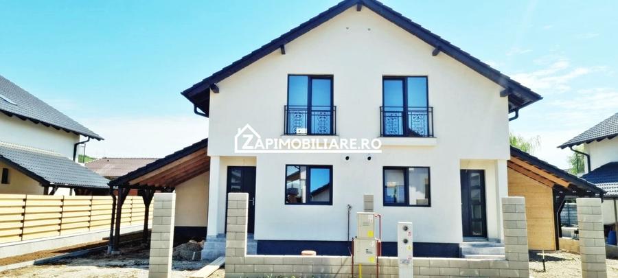 Duplex cu 4 camere cu Canalizare în Sâncraiu de Mureș