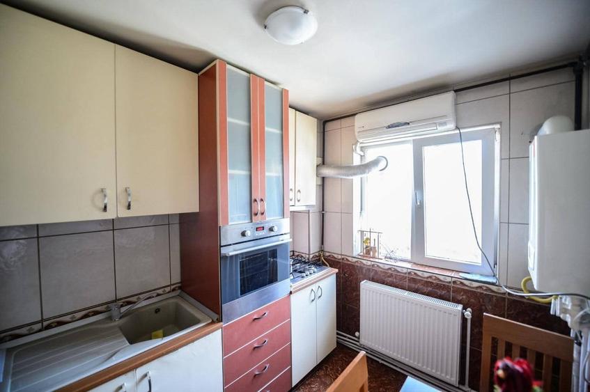 Apartament cu 3 camere decomandat în Tomis Nord