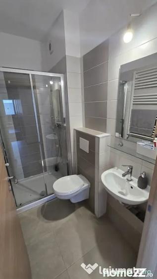 Apartament cu 3 camere decomandat în Ghencea
