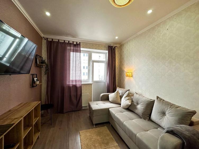 Garsonieră decomandată în Brâncoveanu