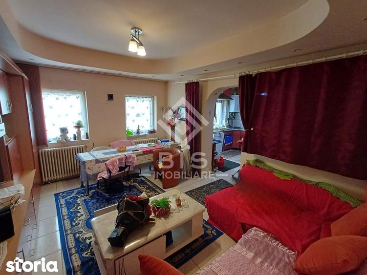 Casa 4 camere, Bd-ul. Independen?ei - 5