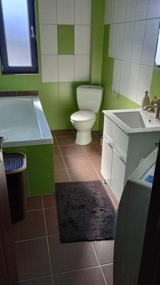 Apartament cu 2 camere semidecomandat în Florești