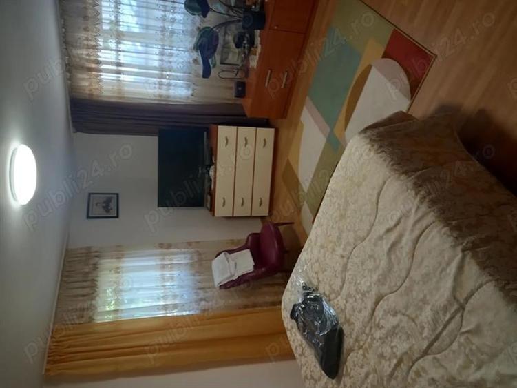 Casă individuală cu 3 camere cu Teren 10000 Mp în Exterior Vest