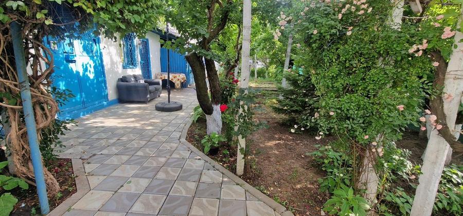 Casă individuală cu 2 camere cu Canalizare în Valu lui Traian