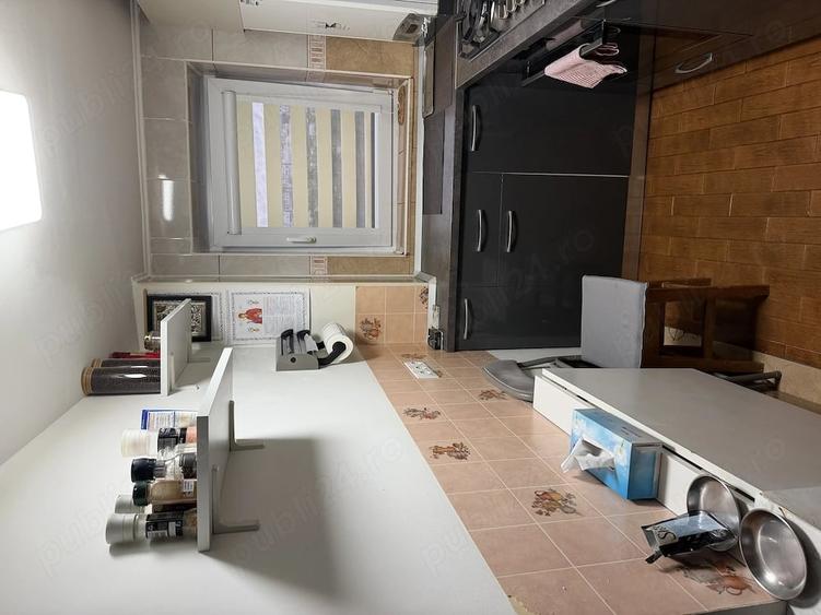 Vand apartament mansarda pe doua nivele. - 2