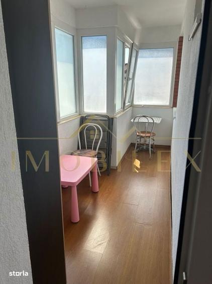 Apartament cu 4 camere în Zorilor