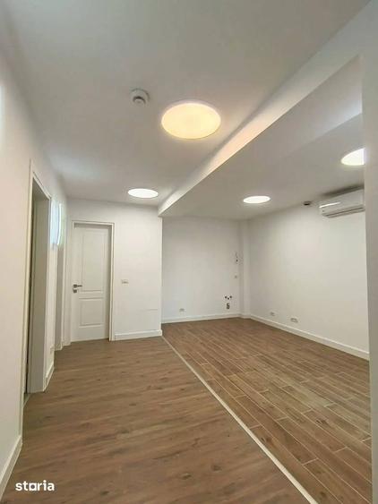 Apartament cu 4 camere în Armeneasca