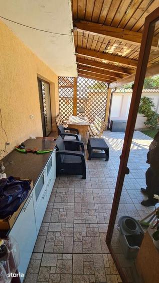 Casă cu 4 camere cu Teren 600 Mp în Central