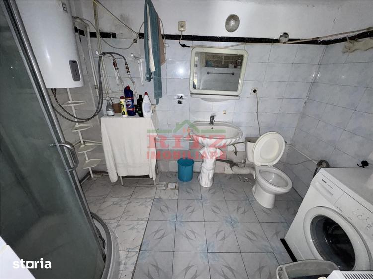 Casă cu 3 camere cu Teren 705 Mp în Piatra