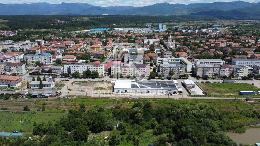 Spațiu comercial, de 1,234 mp, în Nord-Vest