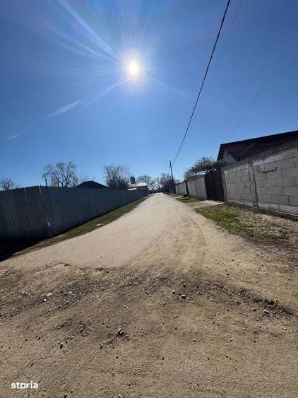 Teren de 1800 mp, în Găneasa