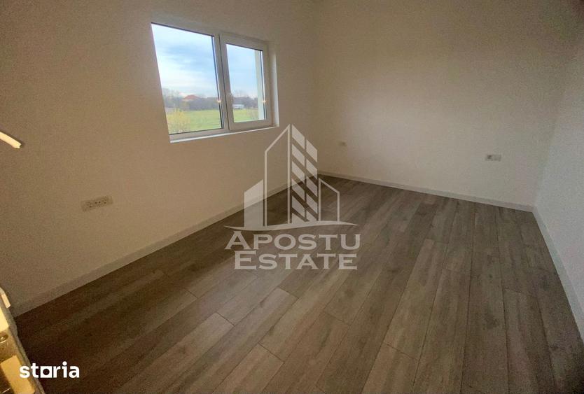 Casă cu 4 camere cu Teren 126 Mp în Moșnița Nouă