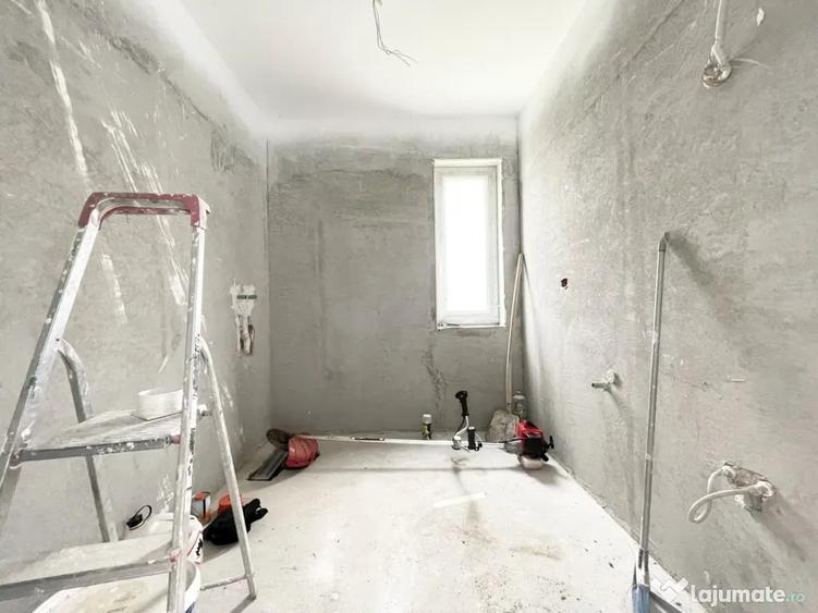 Casă cu 5 camere cu Teren 615 Mp în Moșnița Veche