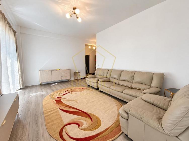 Apartament cu 2 camere decomandat, mobilat în Soarelui