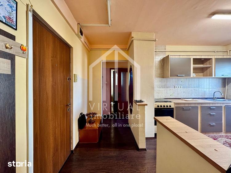Apartament cu 2 camere decomandat în Central