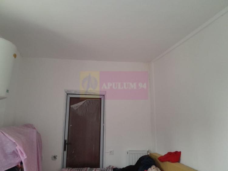Casă individuală cu 2 camere cu Canalizare în Giulești