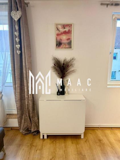 Apartament cu 3 camere, mobilat în Vasile Aaron
