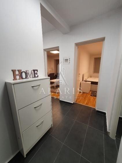 Apartament cu 3 camere decomandat, mobilat în Complex Studențesc