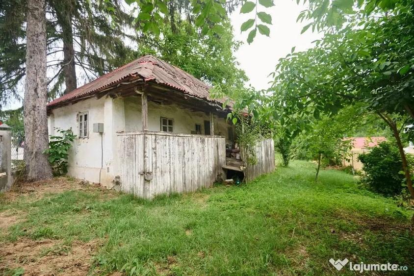 Teren în Hințești