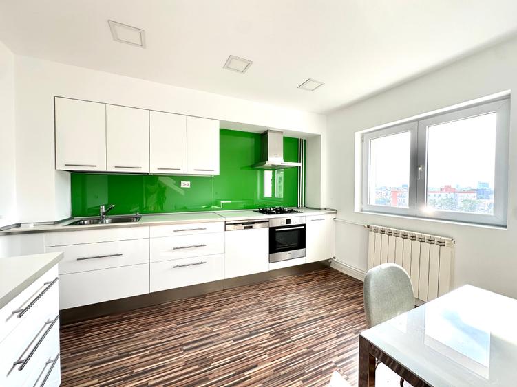 Apartament cu 2 camere decomandat în Moșilor