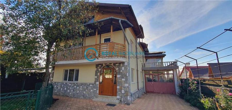 Casă cu 5 camere cu Teren 1800 Mp în Valea Călugărească