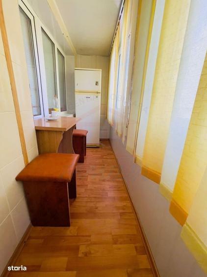 Apartament cu 2 camere semidecomandat în Sârbi