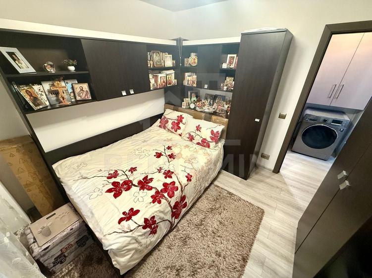 Apartament cu 2 camere semidecomandat în Craiovița Nouă
