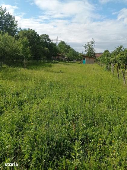 Teren de 718 mp, în Brebu
