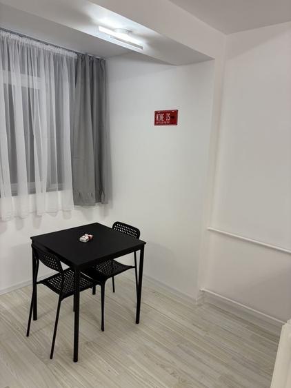 Garsonieră decomandată în Craiovei