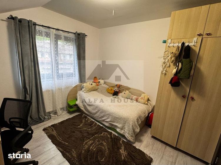 Casă cu 6 camere cu Canalizare în Dârste