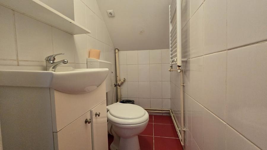 Mansarda cu 3 camere de inchiriat pe strada Soimului Sibiu - 10
