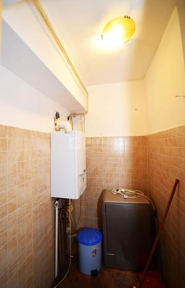 Apartament cu 4 camere decomandat, mobilat în Gară