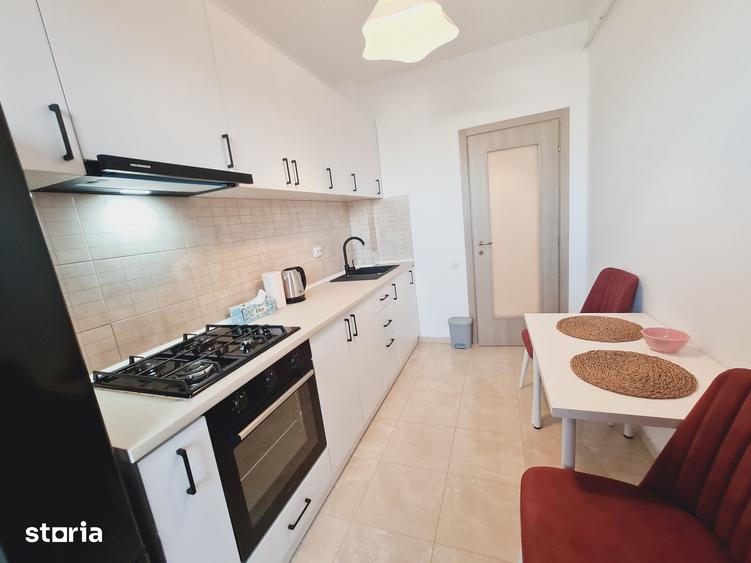 Apartament cu 3 camere decomandat în Ciurea