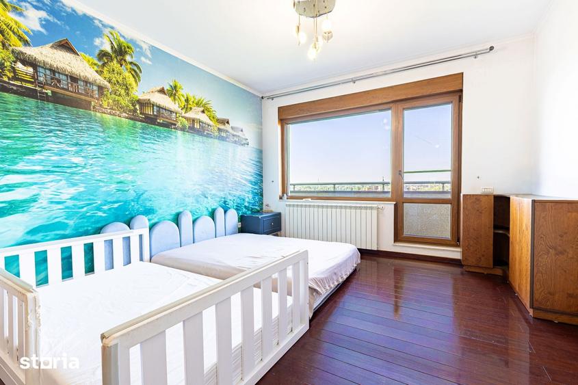 Apartament cu 4 camere în Grivița